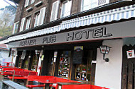 Hotel Hornerpub inside