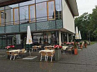 Trattoria Mamma Mia outside