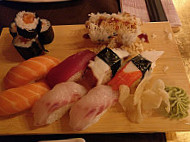 Sushiama food