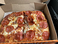 Little Caesars Pizza food