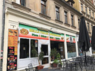 Bella Italia inside