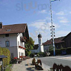 Gasthaus Kreuzmair outside