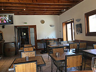 Auberge Communale De Cessy inside