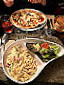 Pizzeria La Tarentelle. Service Sur Place Service Emporté Service Livraison food