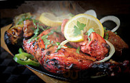 Bestway Tandoori Bron food