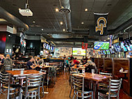 Taco Mac Johns Creek inside