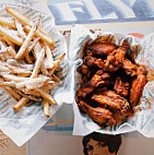 Wingstop inside