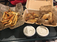 Wingstop inside