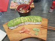 Sushi Oishii inside