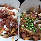 Smoke's Poutinerie food