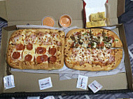 Pizza Hut food