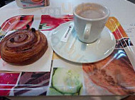 La Croissanterie food