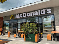 Mcdonald's De Ur-puigcerdà outside