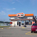 A&W Restaurant outside