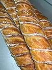 Boulangerie Raso Santo food