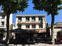 La Maison du Cassoulet outside