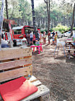 Le Food Truck Des Dunes (chez Sarah Et Romain) inside