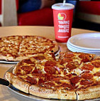 Peter Piper Pizza food