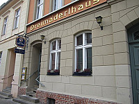 Dreimäderlhaus outside