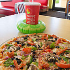 Peter Piper Pizza food