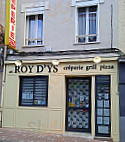 Au Roy D'ys Creperie Pizzeria inside