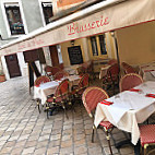 Le Bistro du Peyra outside