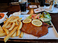 The Fiddlers Irish Pub food