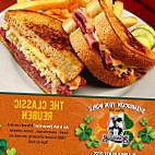 Bennigans Of Monahans Texas food