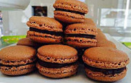 Le Petit Macaron food