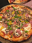 Deliziosa Pizza food