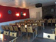 Cote Dejeuner inside