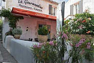 La Gourmandine inside