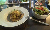 Cafe de la Paix food