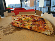 Domino's Pizza Cernay food