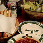 Olive Garden food