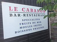 Le Cabanon outside