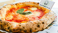 Mr Pizza Via Pietrapiana food