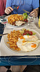 Relais De La Frite food