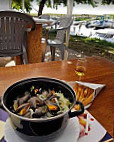 La Caburote food