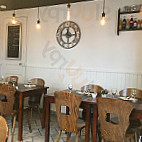 La Taverne des Layes food