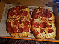 Little Caesars Pizza food