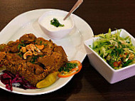 Rotana Cafe food