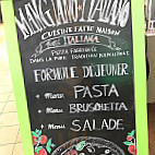 Mangiamo Italiano inside