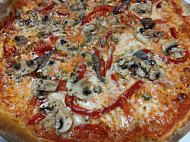 Adria Pizzeria food