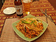 Mae Nam Choaphraya food