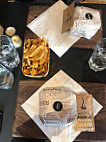 L'artisan Du Burger Batignolles food