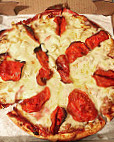 Frank's Pizza food