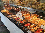 Boulangerie Patisserie Lyse food