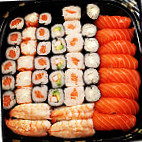 Sushi Show food