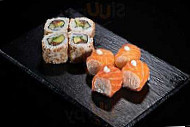 Jsushi Fontainebleau food